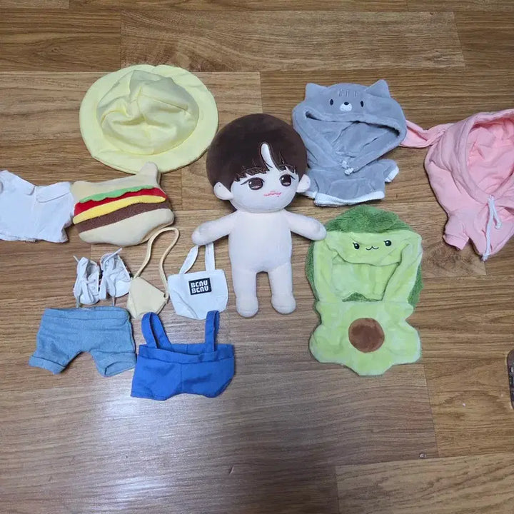 [BUNJANG] Idol Doll Clothes Set / 아이돌 인형 옷 세트 ( 완전 싸게 팔아요)