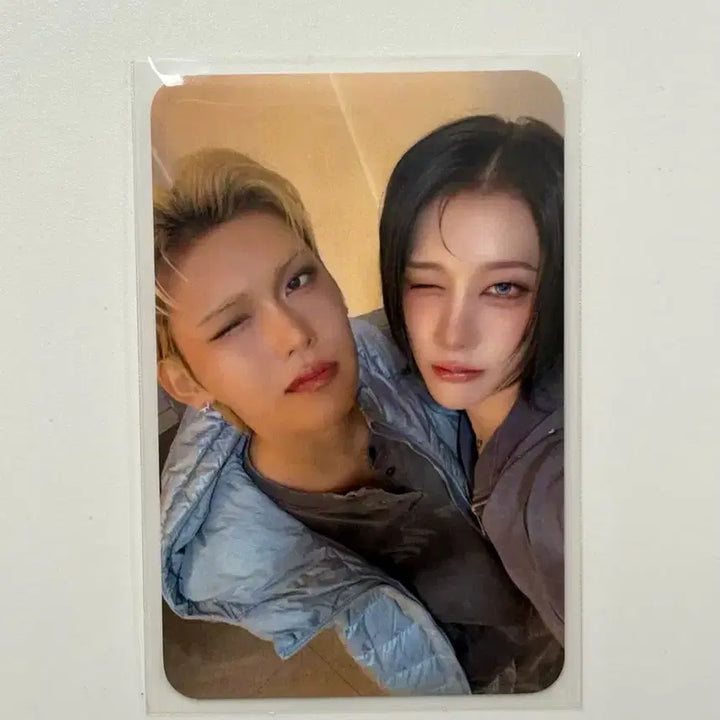 [BUNJANG] XLOV LUI Hyun Unit Photocard / XLOV 엑스러브 LUI 루이 HYUN 현 유닛 포카 poca