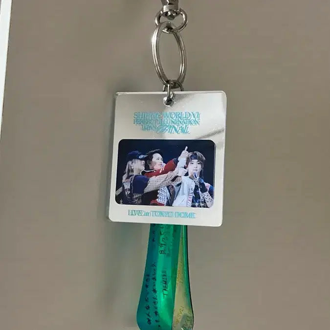 [BUNJANG] SHINee World VI Perfect Illusion Tokyo Dome Keyring / 샤이니 월드 VI 퍼펙트 일루미네이션 도쿄돔 키링
