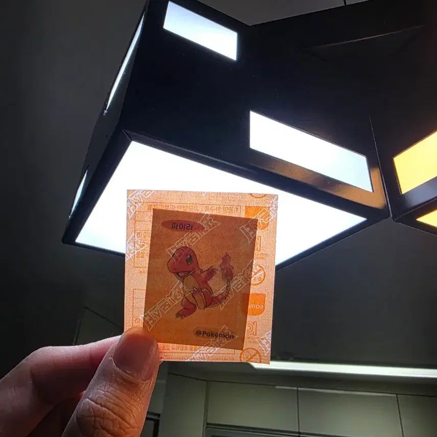 [BUNJANG] Pokemon 30th Anniversary First Edition Squeeze Seals / 포켓몬 30주년 초판 띠부씰 (파이리) 그외 다수