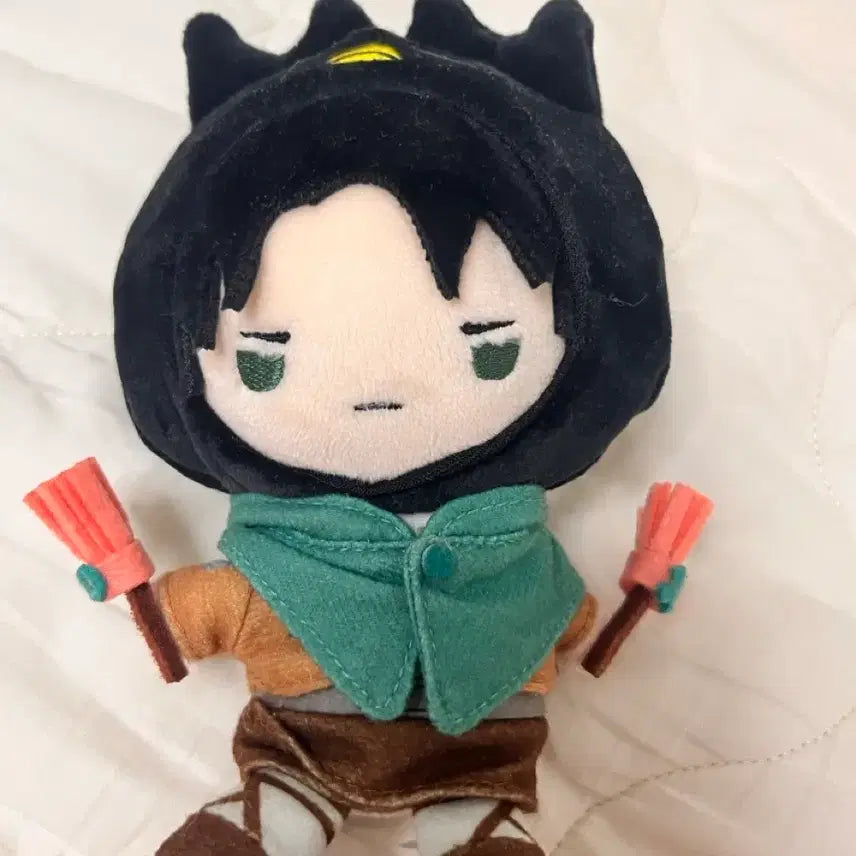 [BUNJANG] Attack on Titan Levi x Sanrio Plush Keychain / [급전] 진격의거인 리바이 산리오 누이구루미키링