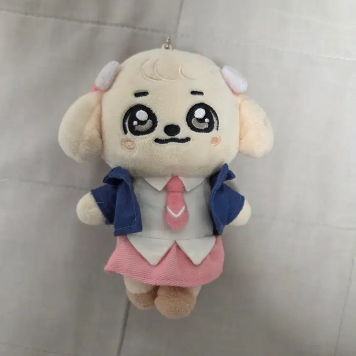 [BUNJANG] IVE Yujin Mini-ve Doll School Pop-up Kang-anji Keychain / 아이브 유진 인형 미니브 스쿨 팝업 강안지 키링