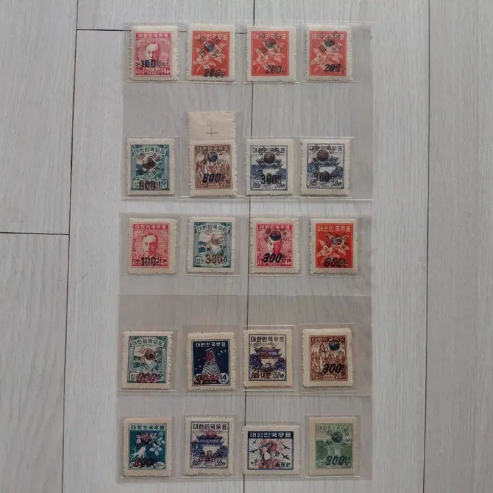 [BUNJANG] 1951 Korean Ministry of Communications (20 Types) Standard Postage Stamps / 75 년 (전) [체신부] (20 종) (보통) 우표