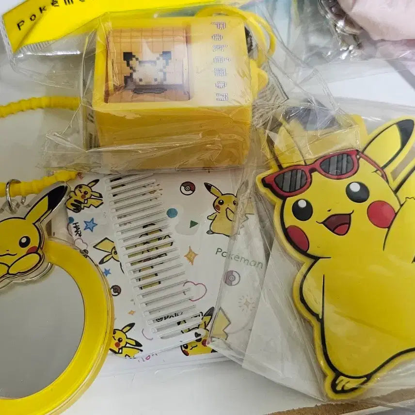 [BUNJANG] Pokemon Pikachu Goods Set / 포켓몬스터 피카츄 굿즈 세트