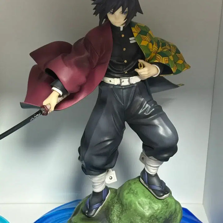 [BUNJANG] Demon Slayer Giyu Gem Figure / 귀멸의 칼날 기유 gem 피규어