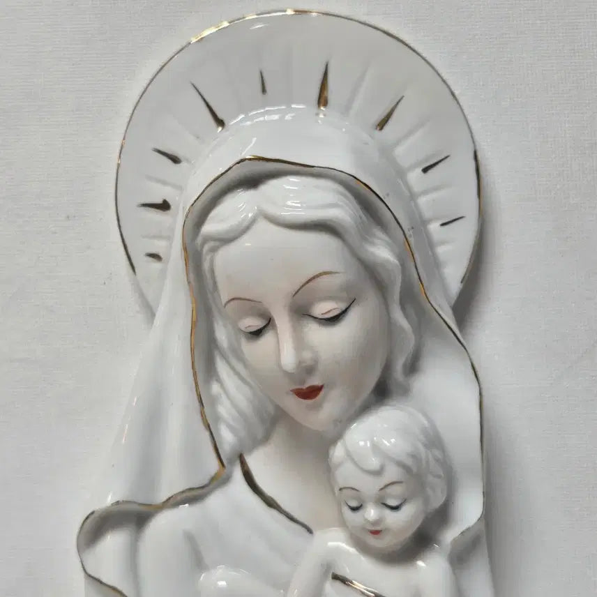 [BUNJANG] 1990s Korean Porcelain Virgin Mary with Child Statue Holy Water Font / 90년대 국산 도자기 성수대 성모자상 가톨릭 천주교 성모마리아