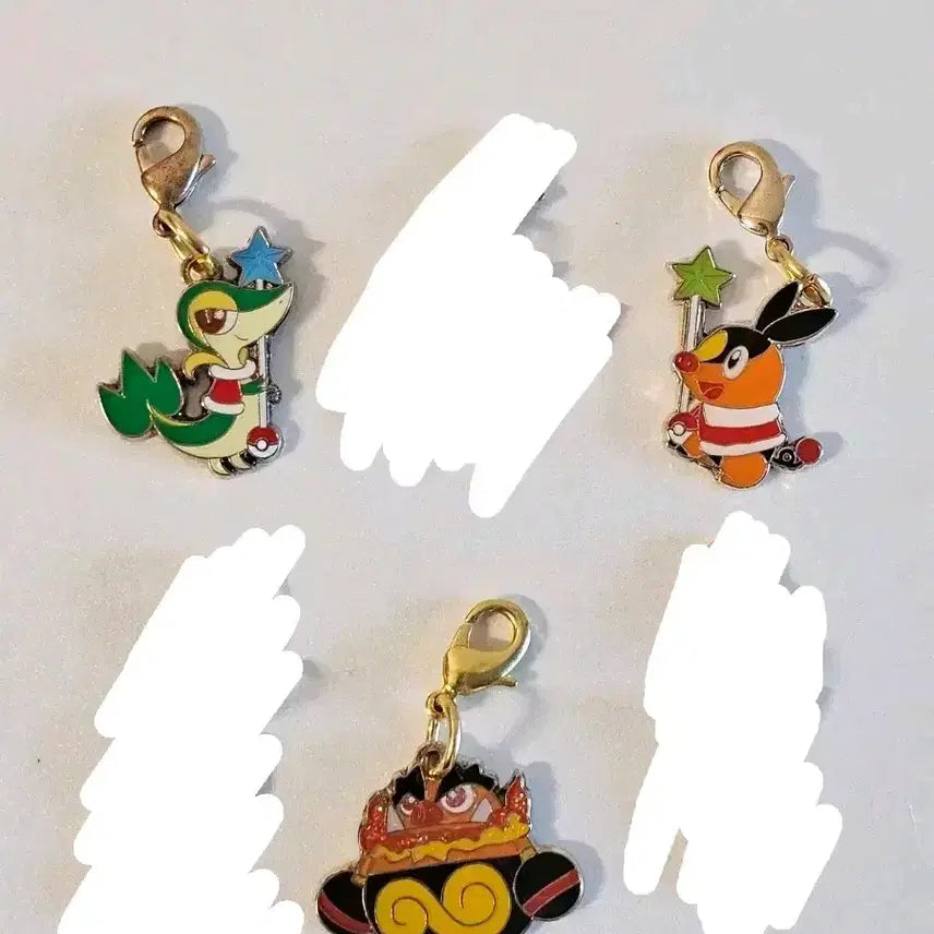 [BUNJANG] Pokemon Christmas Metal Charm 6종 Bundle Set / 포켓몬 크리스마스 메탈참 주리비얀 뚜꾸리 염무왕 3종 일괄