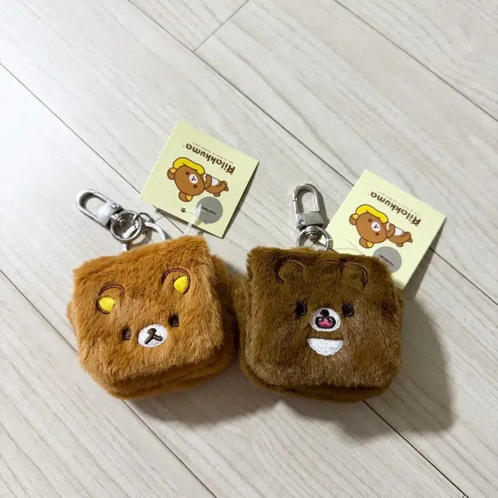 [BUNJANG] Rilakkuma &amp; Kogumaychan Mini Pouch, Airpods Case, Keyring Bundle Set / [일괄] 리락쿠마 차이로이코구마 미니 파우치 에어팟 케이스 키링 세트