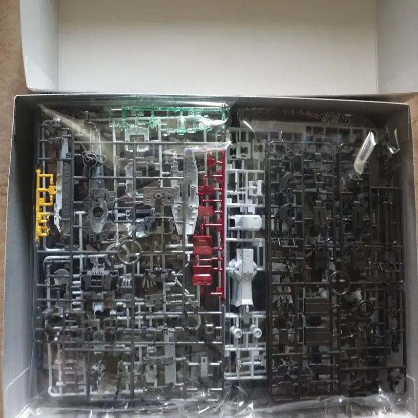 [BUNJANG] Bandai MG Thunderbolt Full Armor Gundam Ver. Ka / MG 썬더볼트 풀 아머 건담 버카 ver.ka