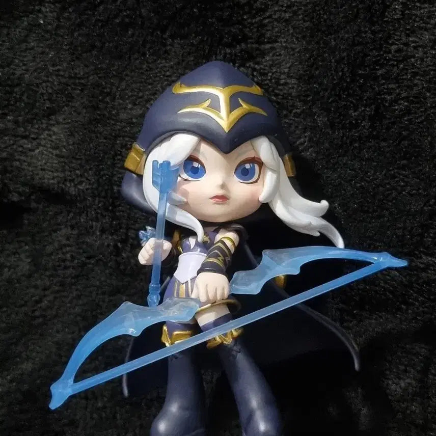 [BUNJANG] League of Legends Ashe Popmart Figure / 롤 리그오브레전드 애쉬 팝마트 피규어