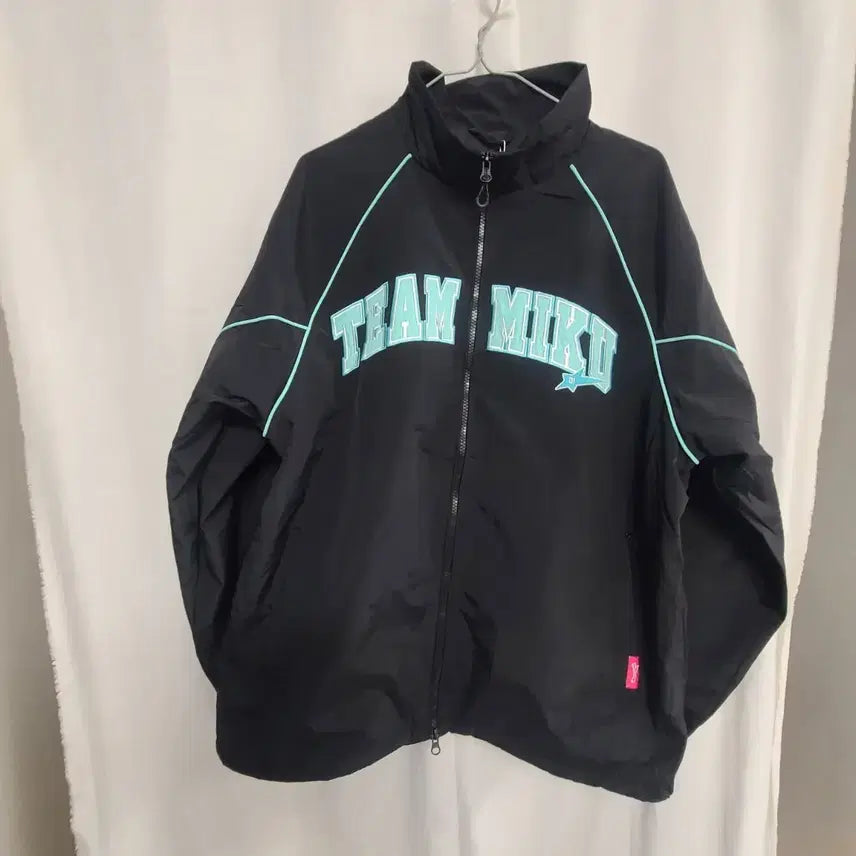 [BUNJANG] Hatsune Miku Team Miku Windbreaker XXL / 하츠네 미쿠 윈드브레이커(거래완료)