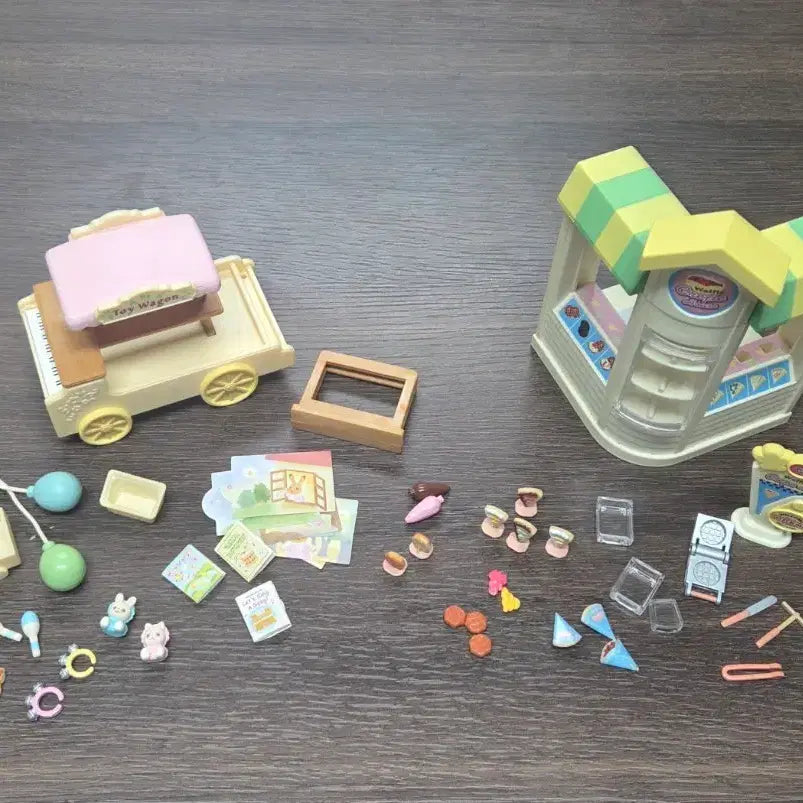 [BUNJANG] Sylvanian Families Toy Wagon &amp; Crepe Shop (Discontinued) / 단종) 실바니안 토이웨건&amp;크레페샵