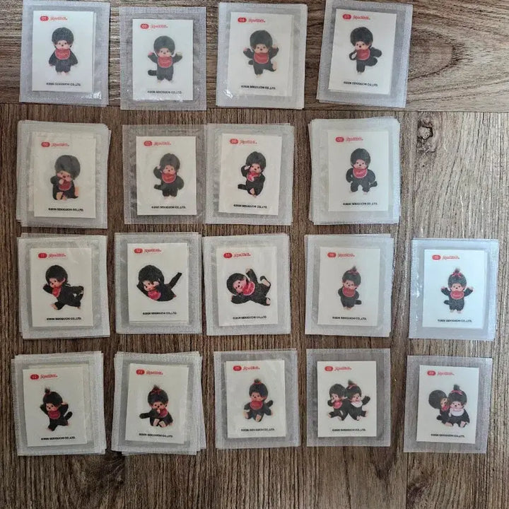 [BUNJANG] Monchhichi Mini-Album Stickers (Wafer) / 몬치치띠부씰(웨하스)판매