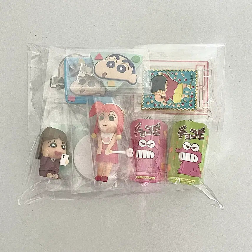 [BUNJANG] Crayon Shin-chan Gacha Figure Goods Set / 짱구는못말려 가챠 피규어 굿즈 세트
