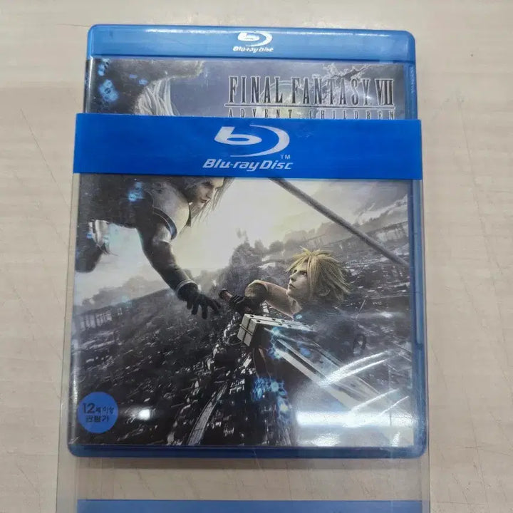 [BUNJANG] Final Fantasy VII: Advent Children Japanese Animation Blu-ray / [BD](블루레이) 일본애니메이션 "파이널 환타지7:어드벤트 칠드런"