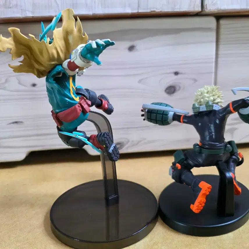 [BUNJANG] GIGO My Hero Academia Izuku Midoriya &amp; Katsuki Bakugo Bundle Figure Set / GIGO 나히아 바쿠고 미도리야 일괄 양도판매
