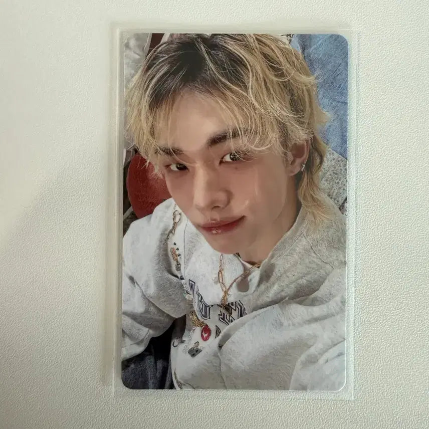 [BUNJANG] Stray Kids Hyunjin 6th Fanmeeting Photocard / 스키즈 6기 팬미팅 현진 온라인 포카
