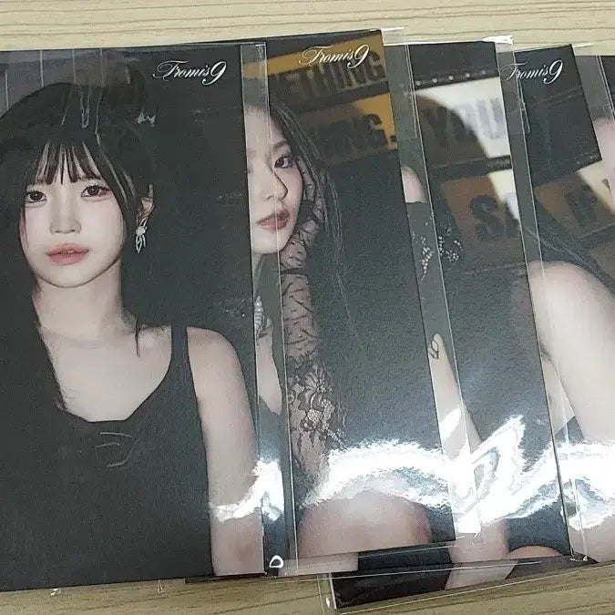 [BUNJANG] Fromis_9 Limited Edition Accordion Book / 프로미스나인 리미티드 아코디언북