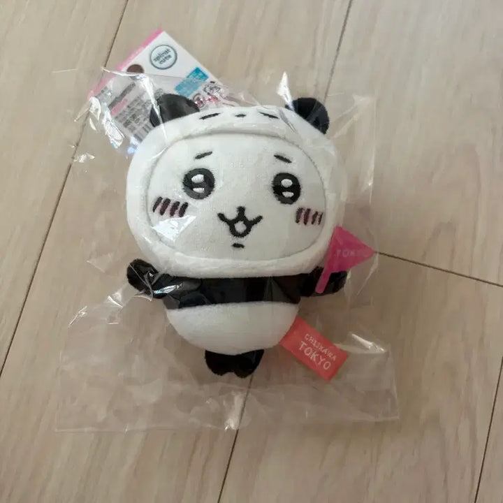 [BUNJANG] Chiikawa Panda Mascot Plush / 새상품)치이카와 판다 마스코트