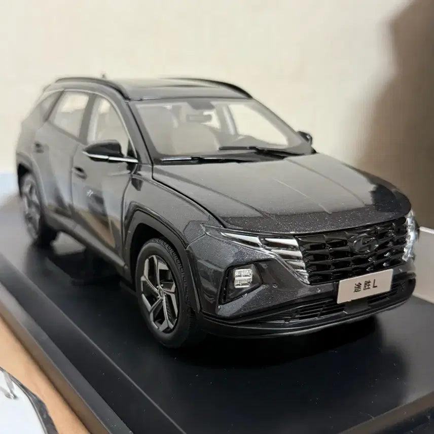 [BUNJANG] 1:18 Hyundai The All-New Tucson NX4 Diecast / 1:18 현대 디 올 뉴 투싼 NX4 다이캐스트