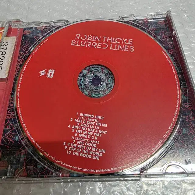 [BUNJANG] Robin Thicke - Blurred Lines CD / Robin Thicke - Blurred Lines  로빈 시크
