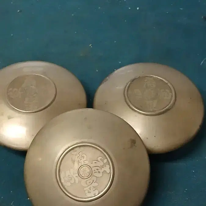 [BUNJANG] 3-Piece Organic Metal (Yugi) Tableware Set (6-Piece Configuration) / 유기그릇3점(6p)반상기