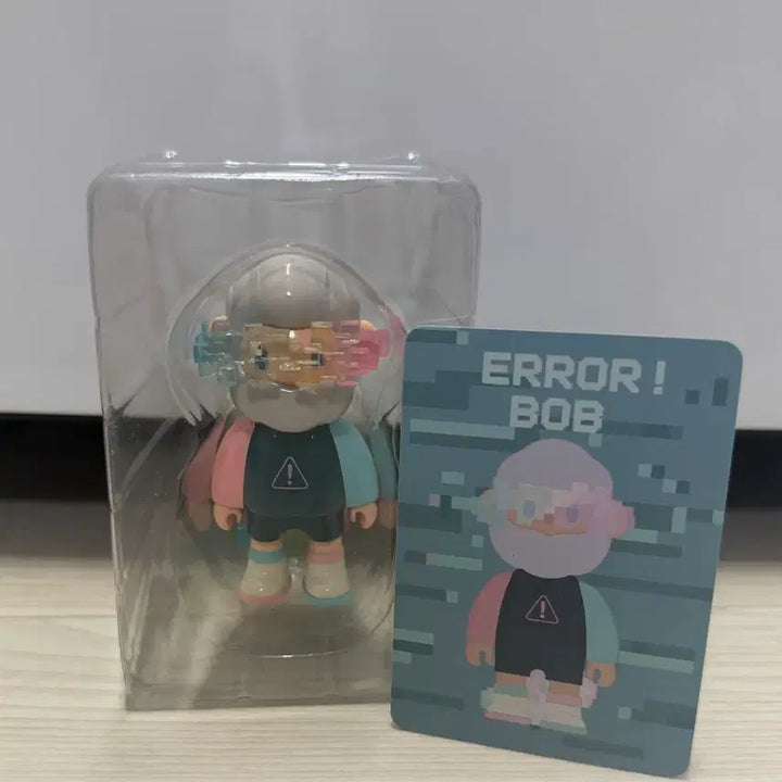 [BUNJANG] Farmer Bob Pixel Universe: ERROR BOB Figure / 파머밥 픽셀 유니버스 : ERROR BOB