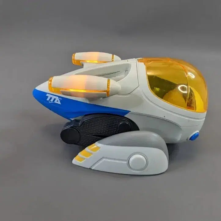 [BUNJANG] 1/18 Scale GI Joe Robot Vehicle Action Figure Toy / 1/18 지아이조 Gi joe 피규어 사이즈 로봇 차량 새제품 미개봉