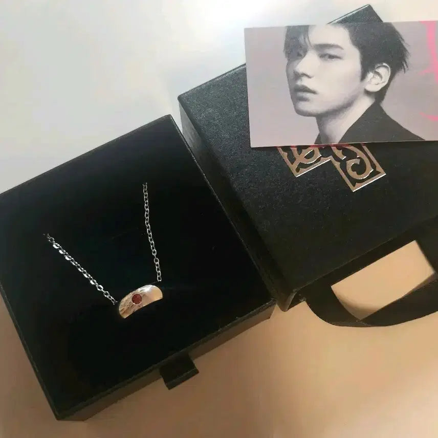 [BUNJANG] TXT Tomorrow X Together Showcase Necklace Ring Soobin Photocard / 투바투 쇼케이스 목걸이 반지 수빈 투모로우바이투게더 포카 굿즈 양도