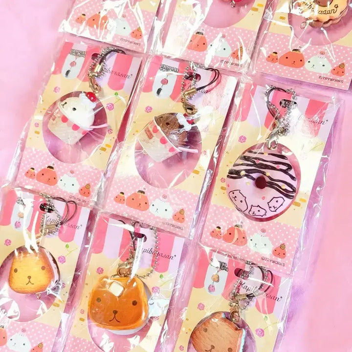[BUNJANG] 9-Set Vintage Capybara Strap Sweets Doll Figure / [9set] 고전 카피바라 스트랩 카피바라상 스위츠 인형 피규어