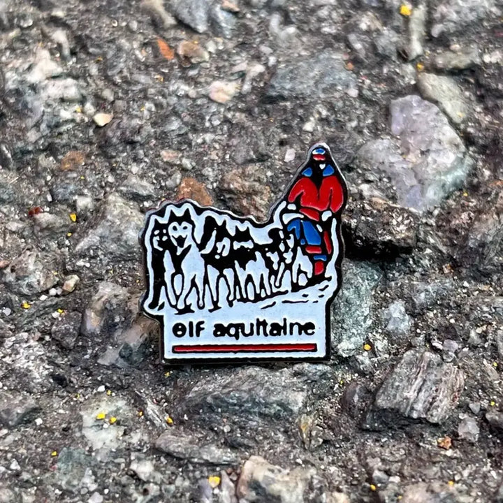 [BUNJANG] ELF Aquitaine Siberian Husky Vintage French Badge / ELF 엘프 아키텐 시베리안허스키 썰매개 프랑스뱃지 빈티지뱃지 A199