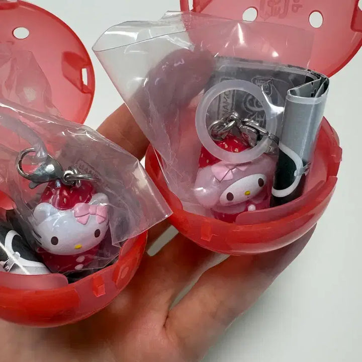 [BUNJANG] Sanrio Ichigo (Strawberry) Series Kitty &amp; My Melody Gachapon / 산리오 딸기(이치고) 메지루시 가챠 키티+마멜