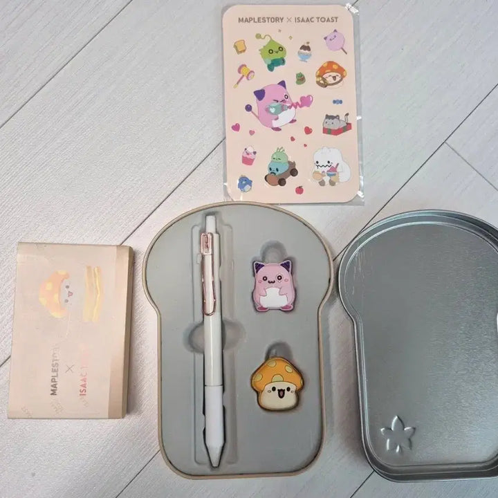 [BUNJANG] MapleStory x Isaac Toast Collaboration Ballpoint Pen Set / 메이플스토리 이삭토스트 콜라보 볼펜