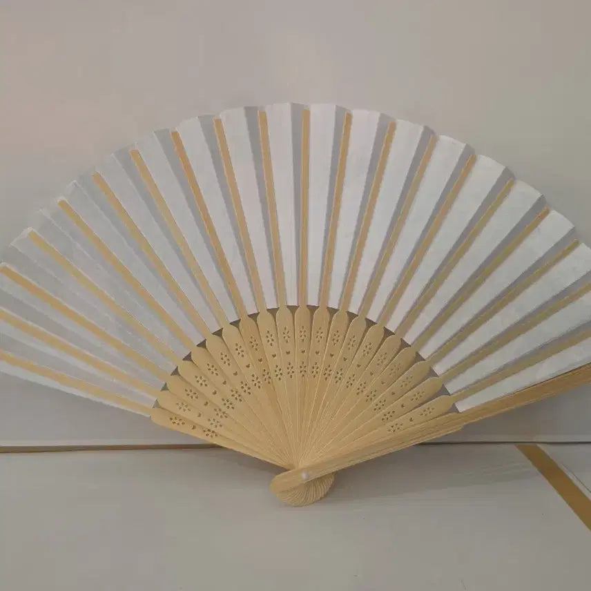 [BUNJANG] Cheoeumcheoreom Saero Apricot Flavor Gumiho Hand Fan / 처음처럼 새로 살구 새로구미 구미호 부채 손부채