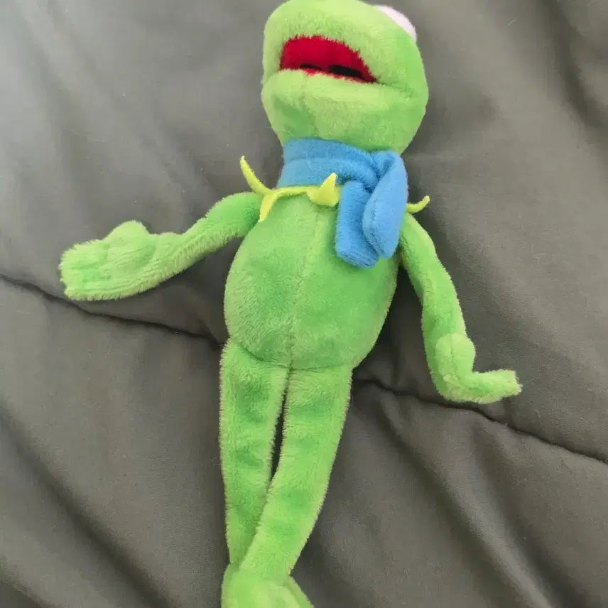 [BUNJANG] Blue Scarf Kermit Frog Doll Keychain / 파란 목도리 커밋 개구리 인형 키링