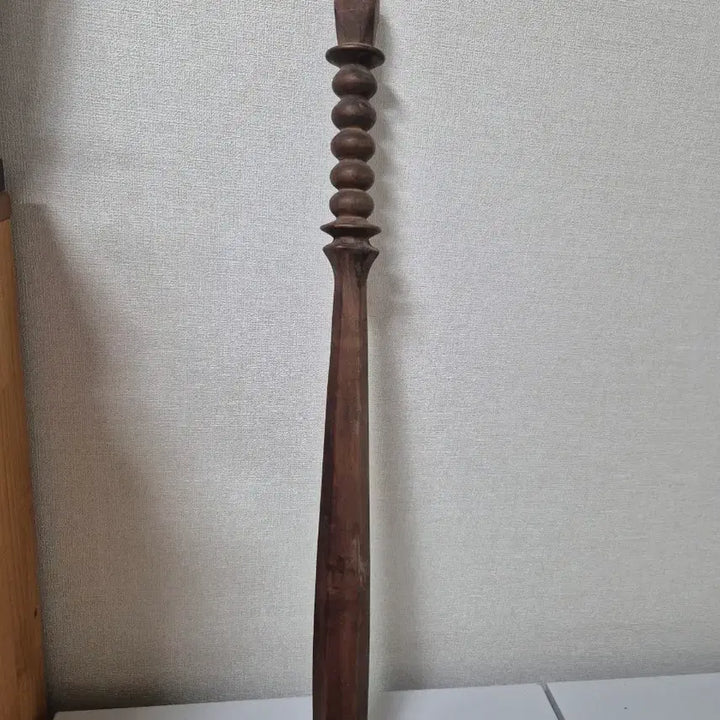 [BUNJANG] Antique Wooden Hexagonal Club / 옛날 포졸 육모 방망이