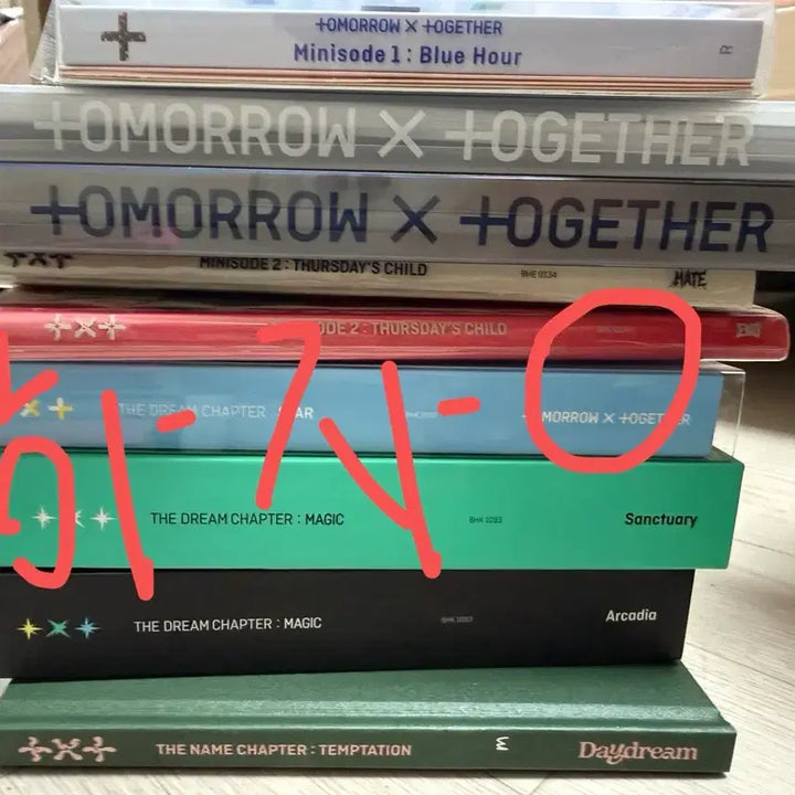 [BUNJANG] TXT Tomorrow x Together Album Bundle Set / 투모로우바이투게더 TXT 앨범 모음