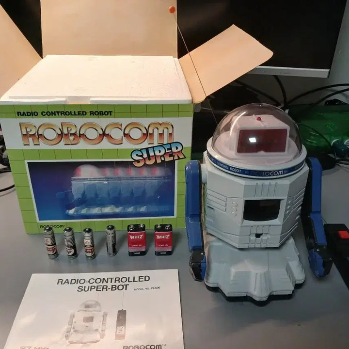 [BUNJANG] Robocom Remote Control Robot / 무선조종 로보콤 바보로보트 완박