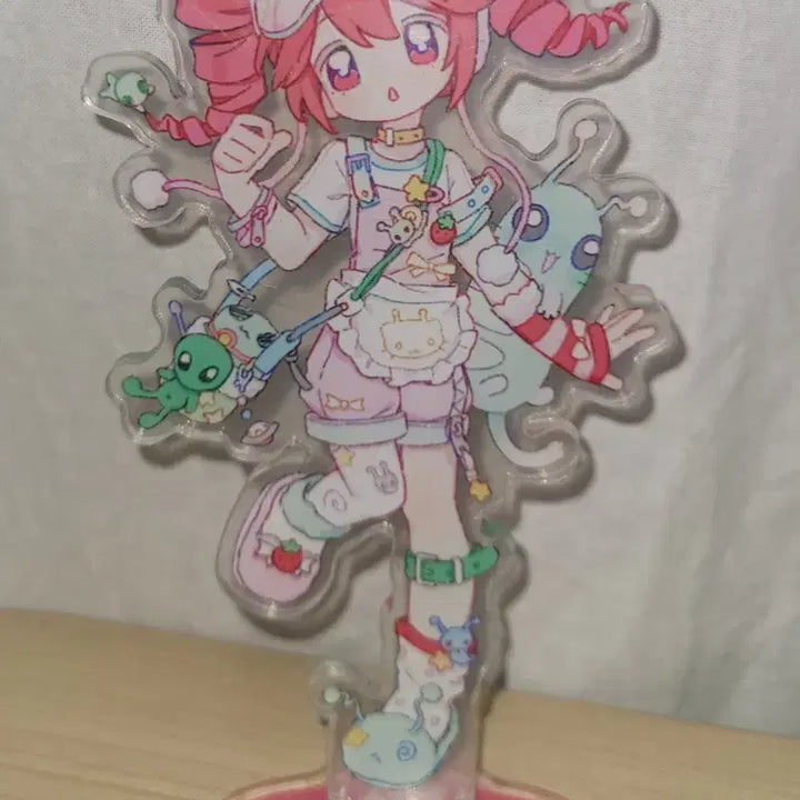 [BUNJANG] Kasane Teto Alien Acrylic Stand 14cm / 14cm 카사네 테토 에일리언 아크릴 스탠드