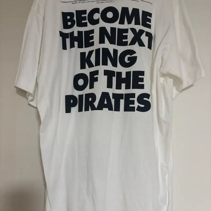 [BUNJANG] Uniqlo One Piece Ace T-Shirt (Size M) / 원피스 유니클로 콜라보 에이스 티셔츠 m사이즈