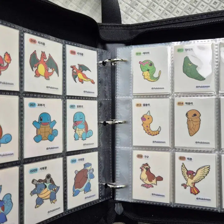 [BUNJANG] Pokemon Ttibusil Stickers Complete Set (275 Types) / 포켓몬 띠부씰 뮤츠 뮤 포함 1.2세대 275종 띠부실 전종 완성본.