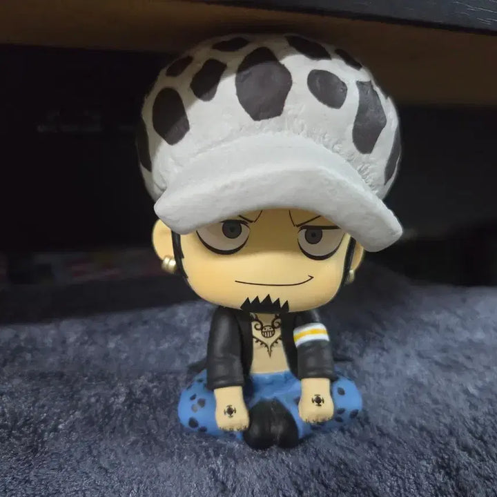 [BUNJANG] One Piece Trafalgar Law Look Up Figure / 원피스 로우 룩업 피규어