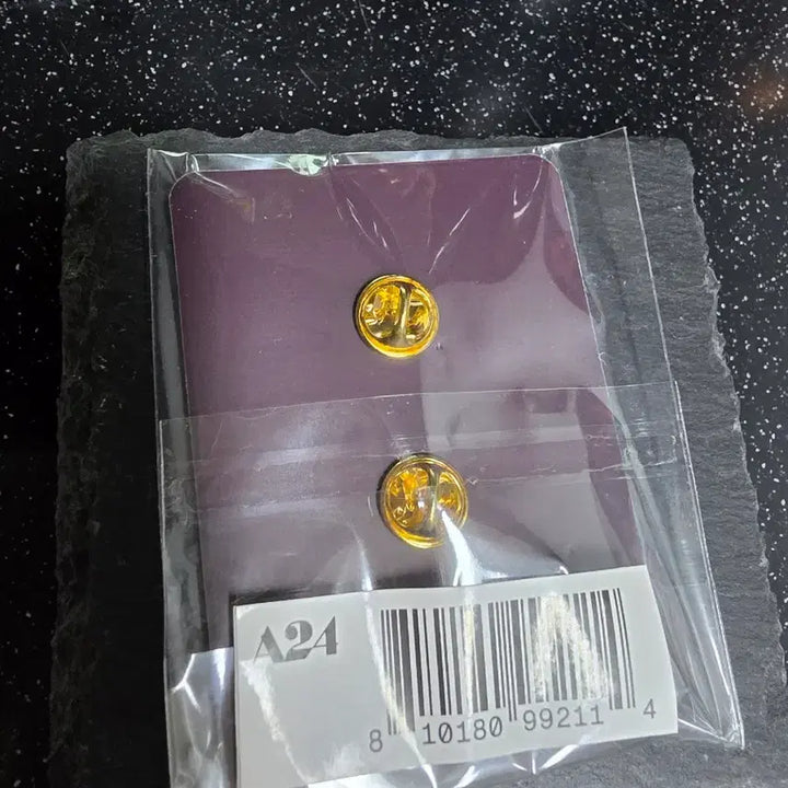 [BUNJANG] Hazbin Hotel Official Pin Badge / 해즈빈 호텔 핀뱃지 공식홈