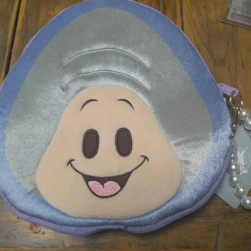 [BUNJANG] Oyster Character Blanket Pouch / 오이스터 담요 파우치