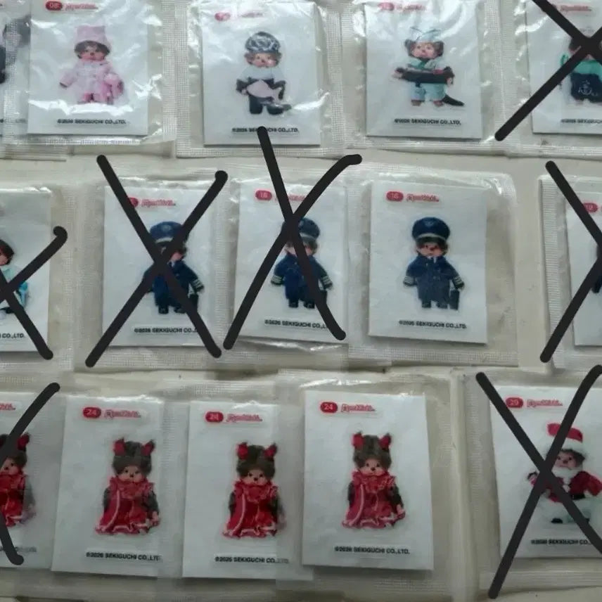 [BUNJANG] Monchhichi Strawberry Wafer Sticker Set / 몬치치 딸기웨하스, 과일젤리 띠부씰 판매
