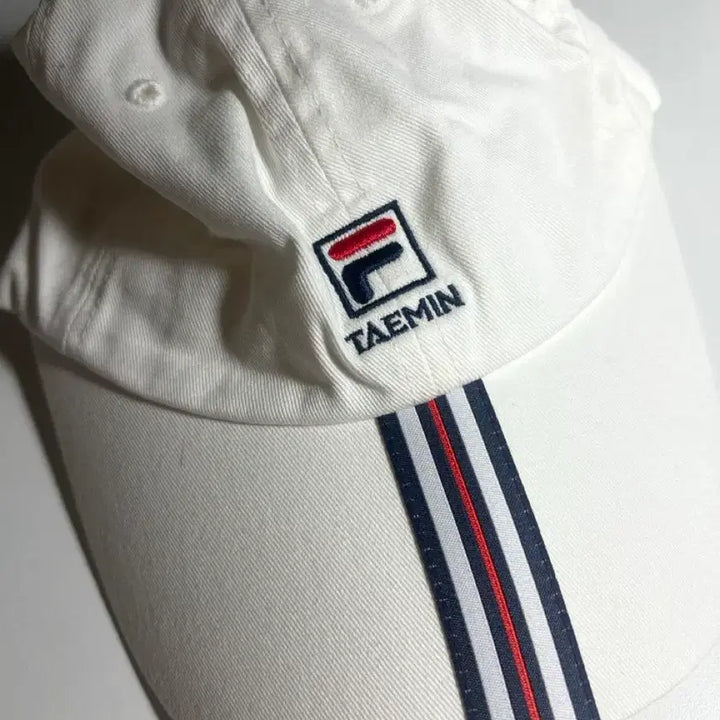 [BUNJANG] Taemin FILA White Ball Cap / 태민 휠라 볼캡 화이트 TAEMIN