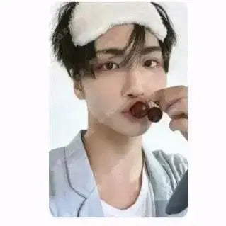 [BUNJANG] ATEEZ Seonghwa Cherry Photocard / 2022 성화 체리 포카