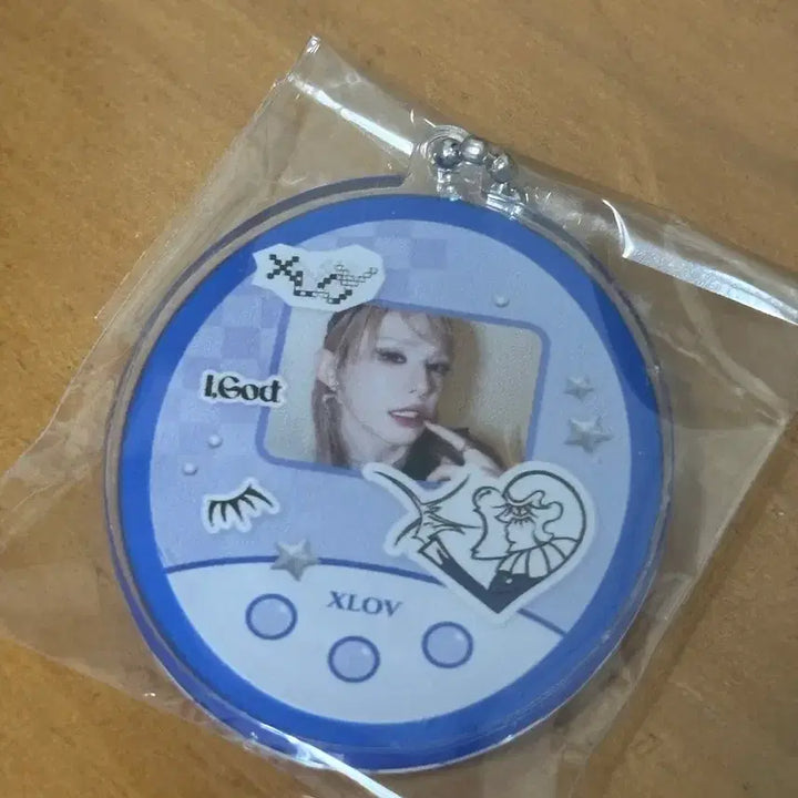 [BUNJANG] X:LOVER XLOVER Umuti Tamagotchi Keyring (New Unsealed) / xlov 엑스러브 우무티 팝업 특전 다마고치 키링(새상품미개봉)