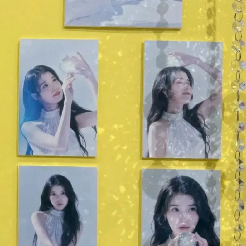 [BUNJANG] IU Postcard Blue Version (Alien Exhibition MD) - Sealed / 미개봉 아이유 엽서 블루버전(에일이언 전시 MD)