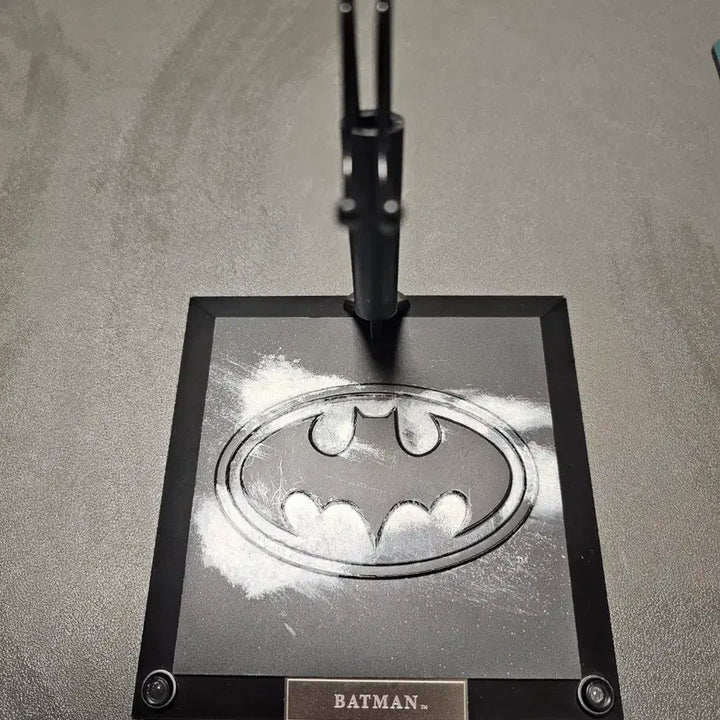 [BUNJANG] Hot Toys Batman Returns Diorama Base 12-inch Figure Accessory / 핫토이 배트맨 리턴즈 디오라마 베이스12인치 피규어